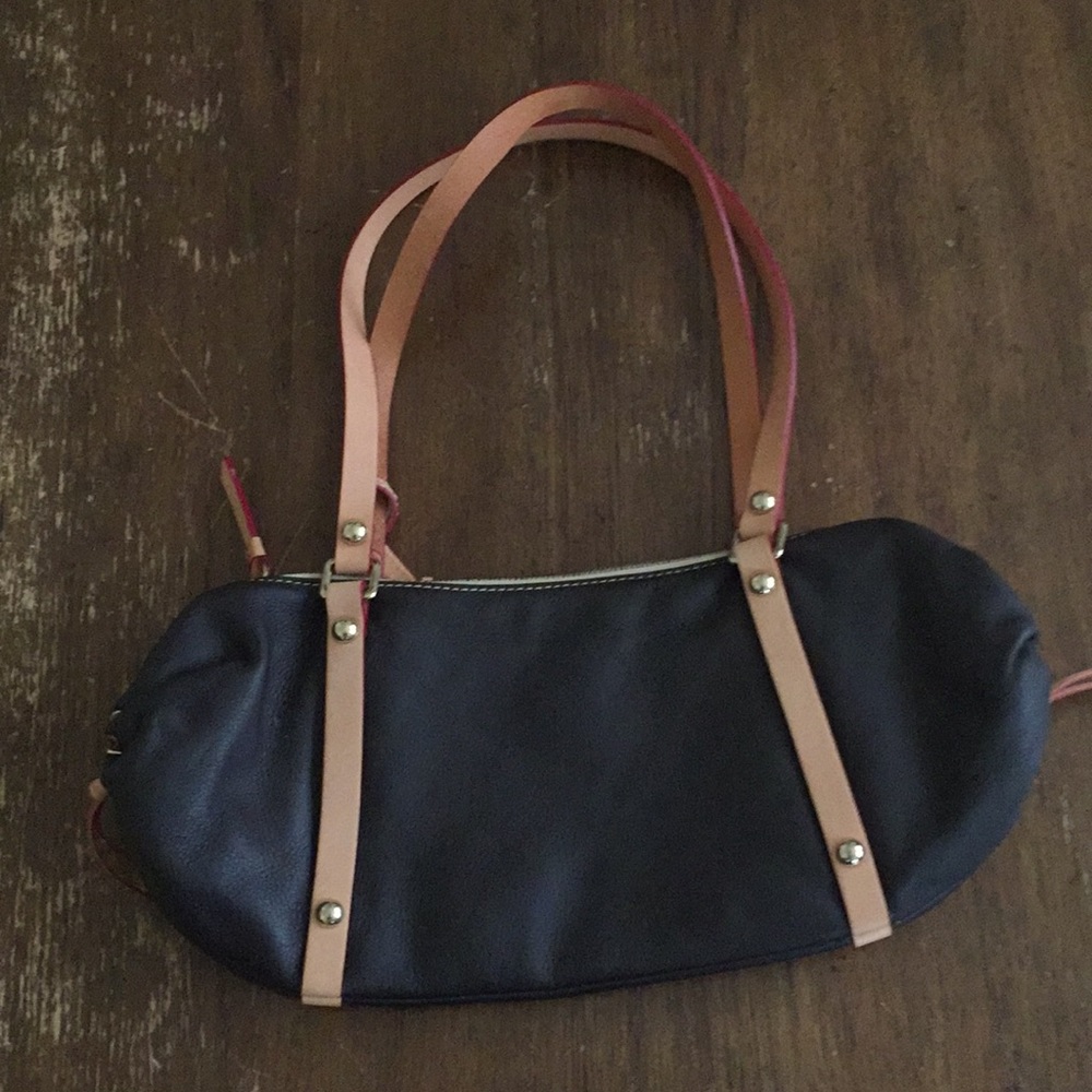 Dooney and Bourke brown purse - Picture 4 of 9